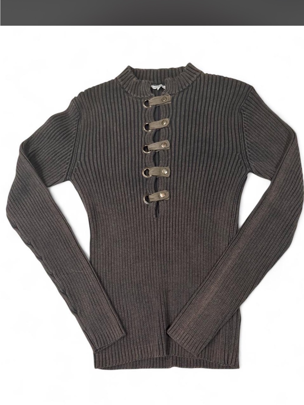 Ribbed Long-Sleeve Toggle Sweater - gray